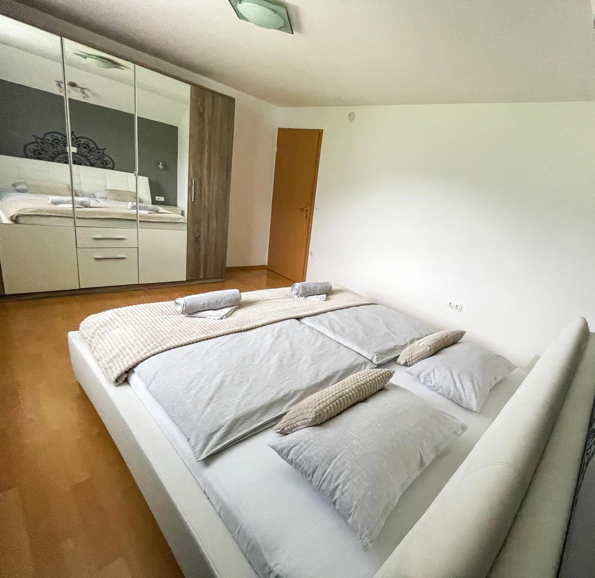 Apartment Landscape ゴレンスカ地方 エクステリア 写真
